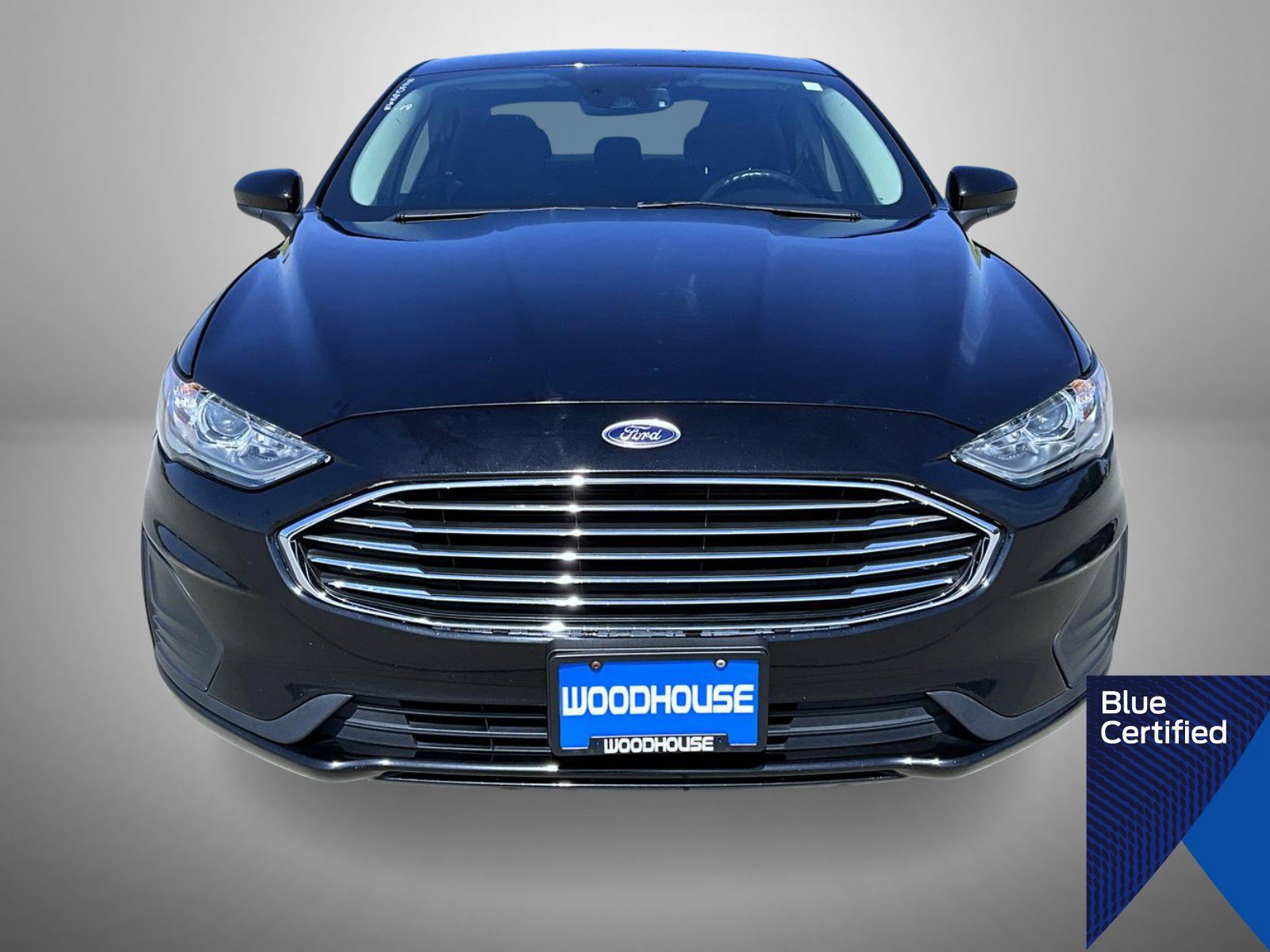Certified 2019 Ford Fusion SE FWD image 2