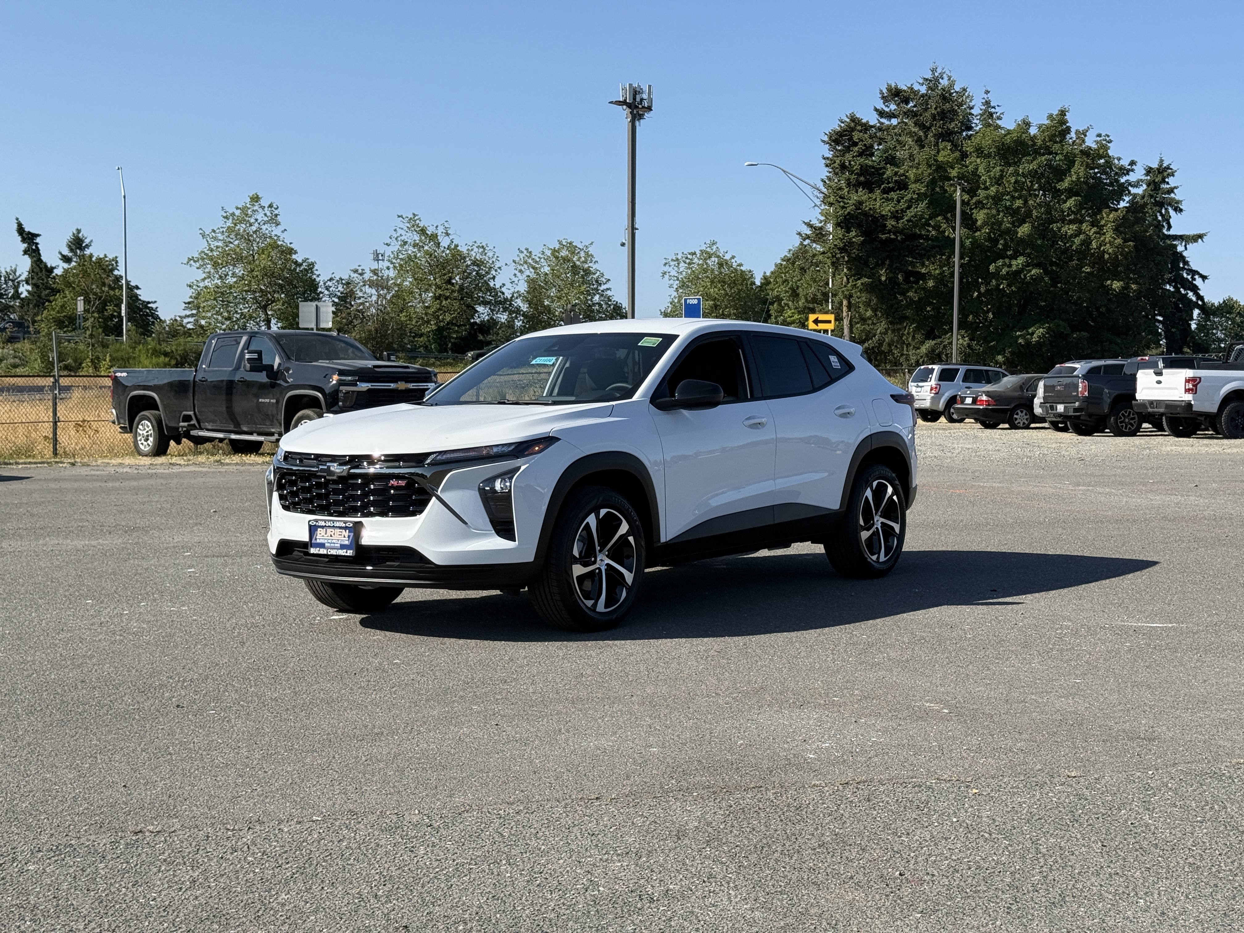 New 2026 Chevrolet Trax RS w/ Driver Confidence Package FWD image 40