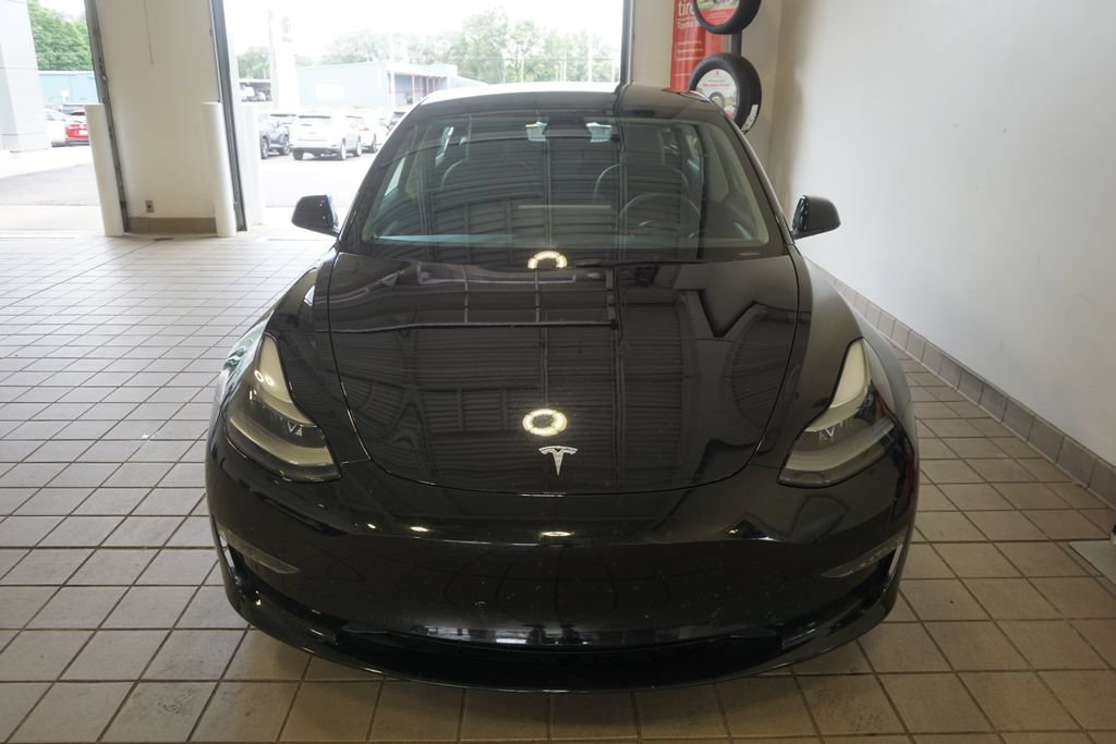 Used 2022 Tesla Model 3 Long Range AWD/4WD image 12