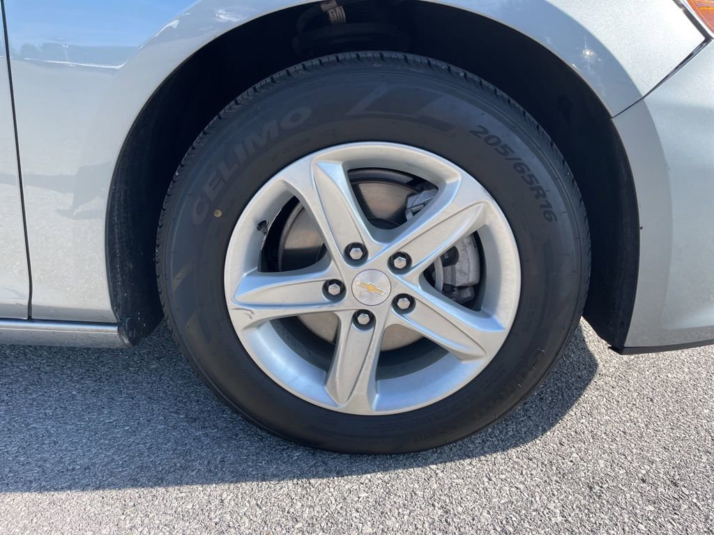 Used 2024 Chevrolet Malibu LT FWD image 50