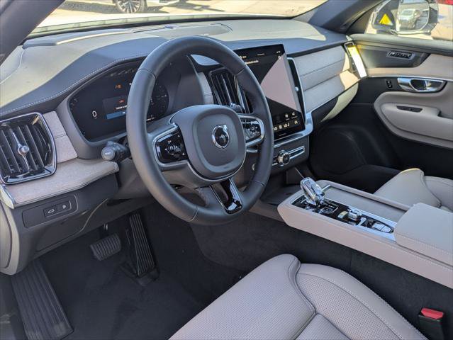 New 2026 Volvo XC90 T8 Ultra w/ Protection Package AWD/4WD image 7