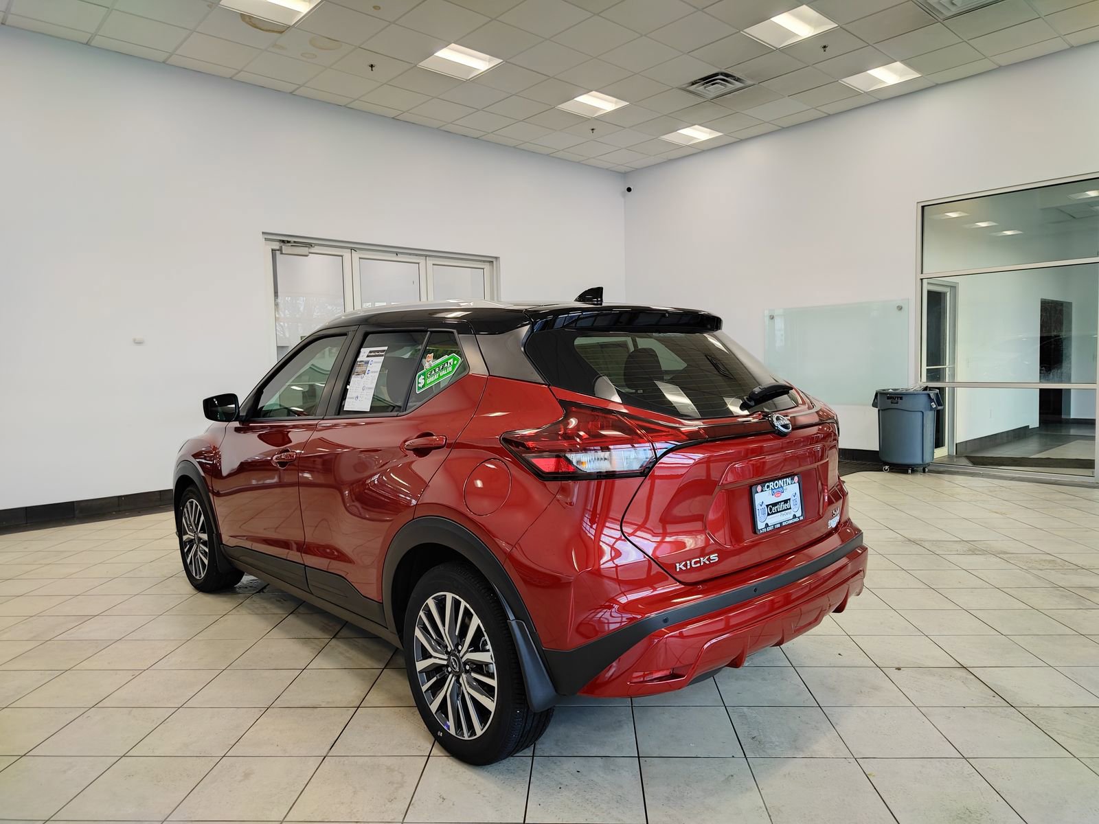 Used 2024 Nissan Kicks SV image 5
