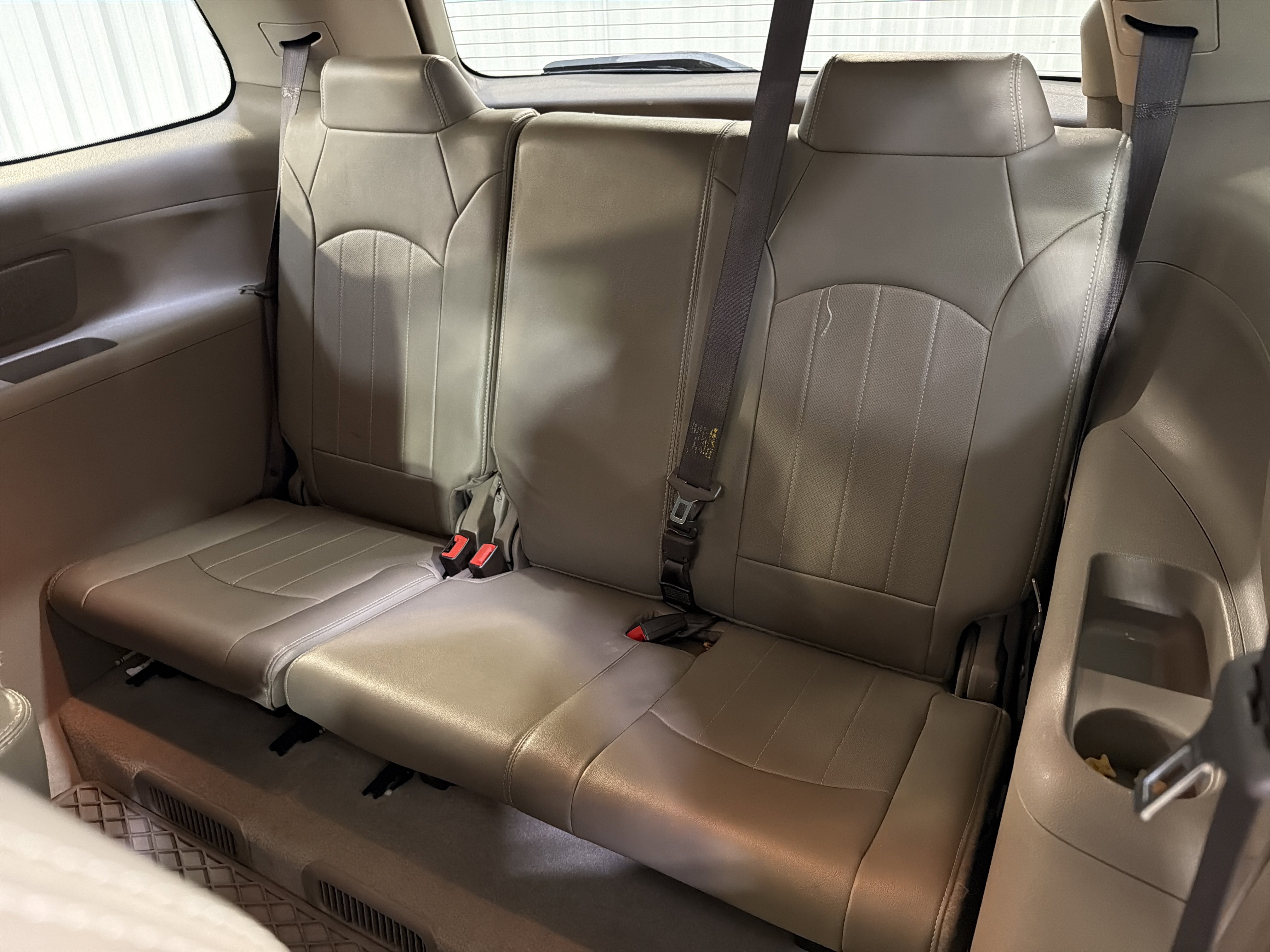 Used 2016 GMC Acadia Denali image 13