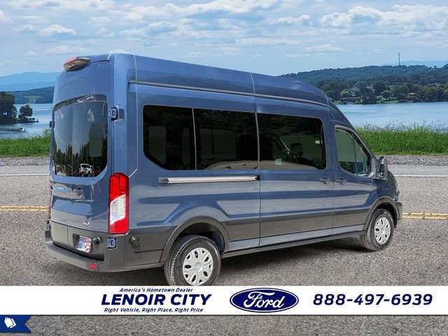 Used 2024 Ford E-Transit 148 High Roof RWD image 3