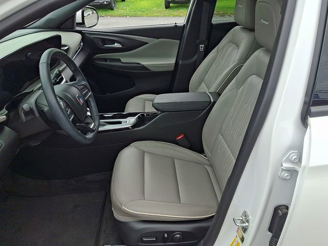 Used 2024 Buick Envista Avenir FWD image 13