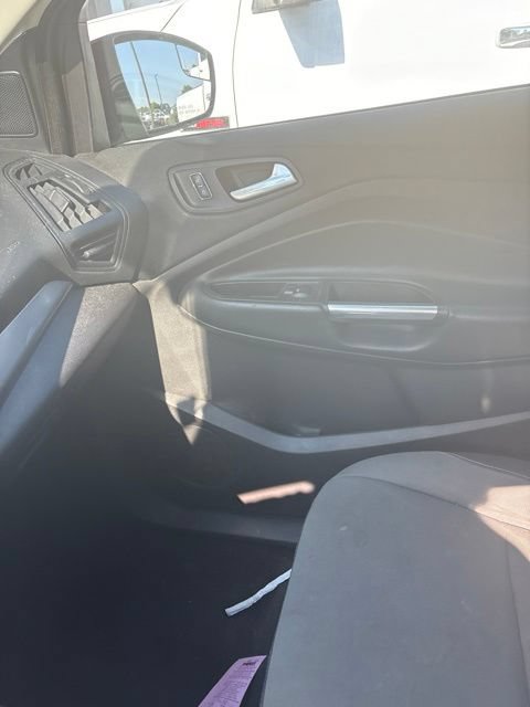 Used 2015 Ford Escape SE FWD image 5