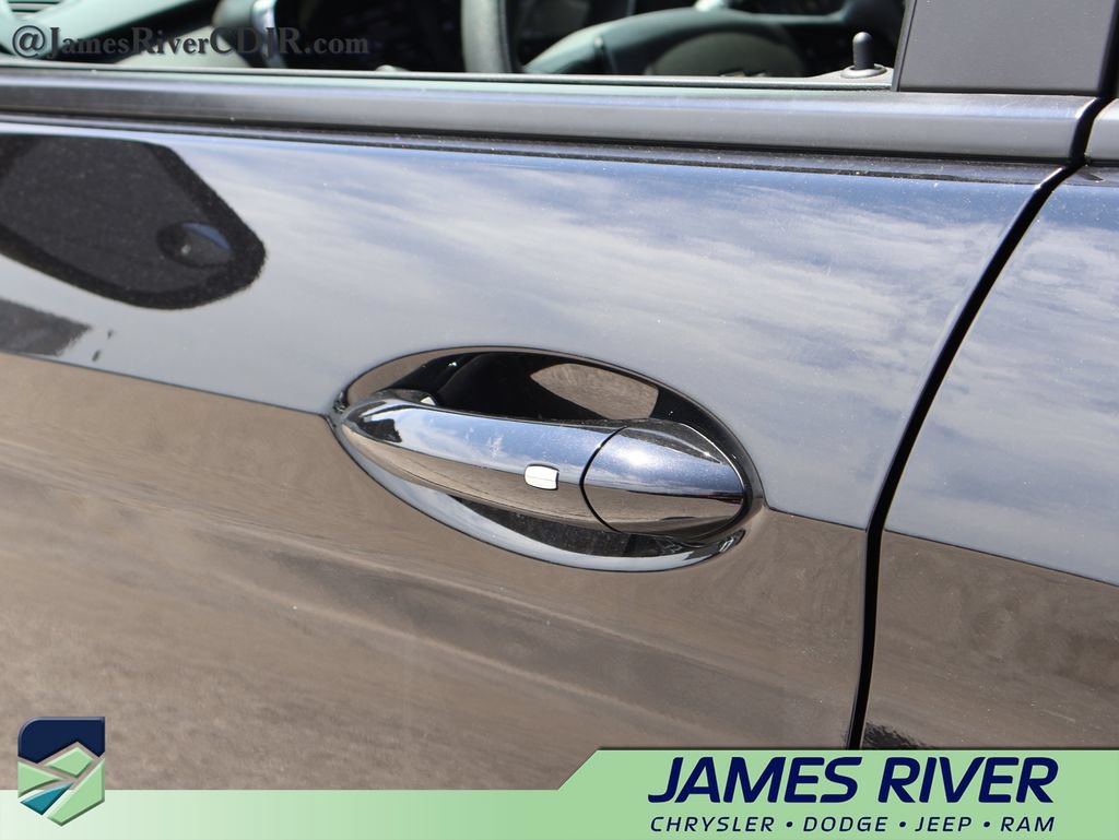 Used 2023 Chevrolet TrailBlazer LT w/ Convenience Package FWD image 18