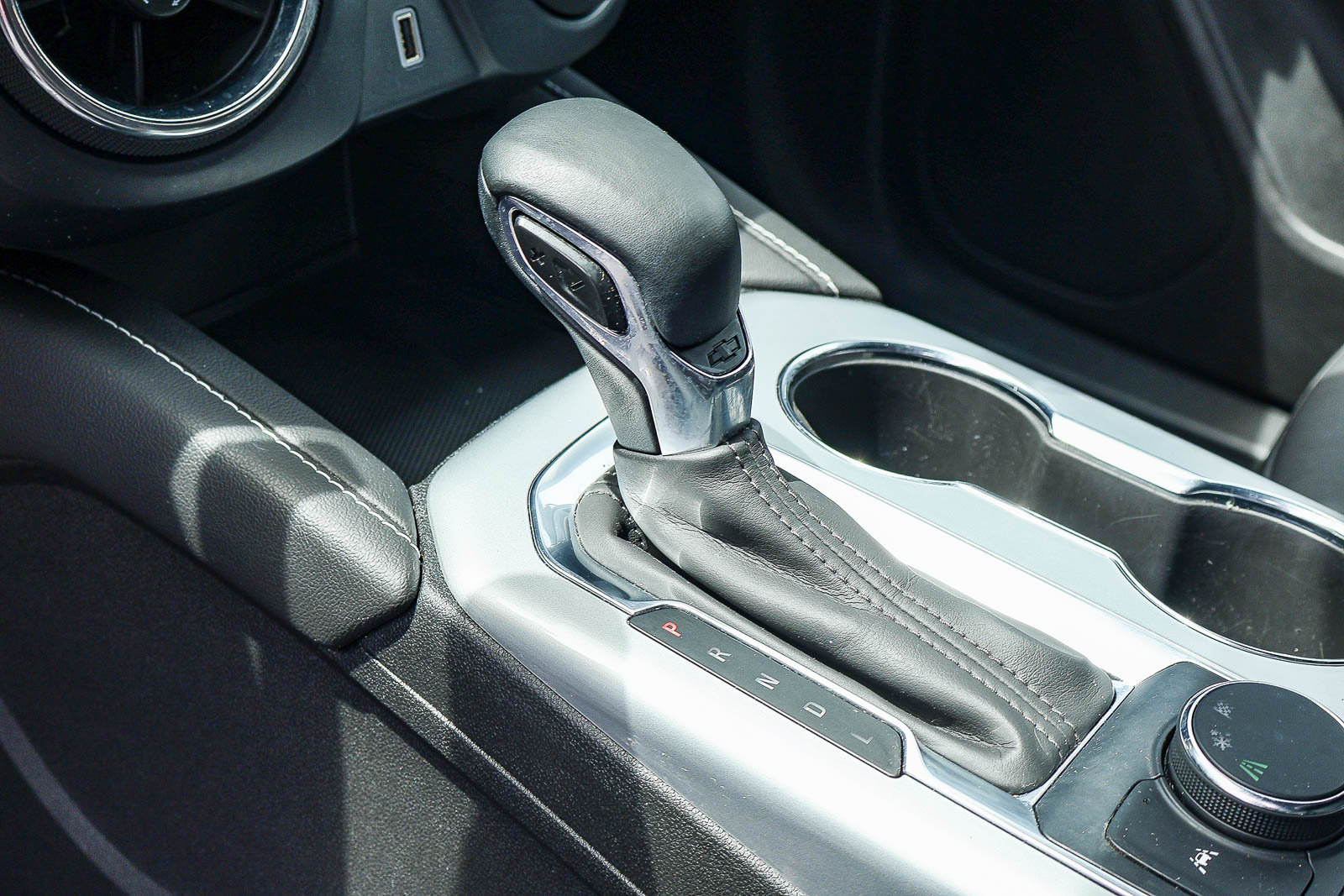 Used 2024 Chevrolet Blazer LT w/ Redline Edition FWD image 9