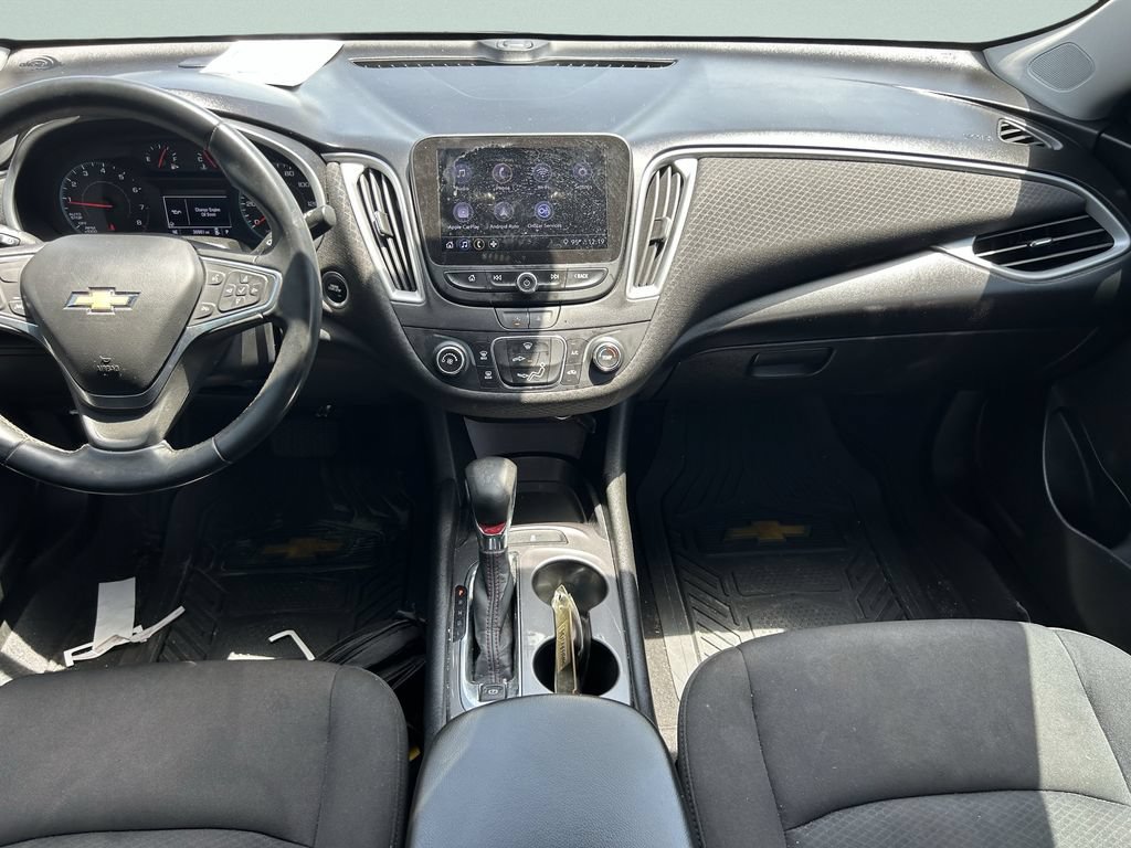 Used 2023 Chevrolet Malibu RS FWD image 17
