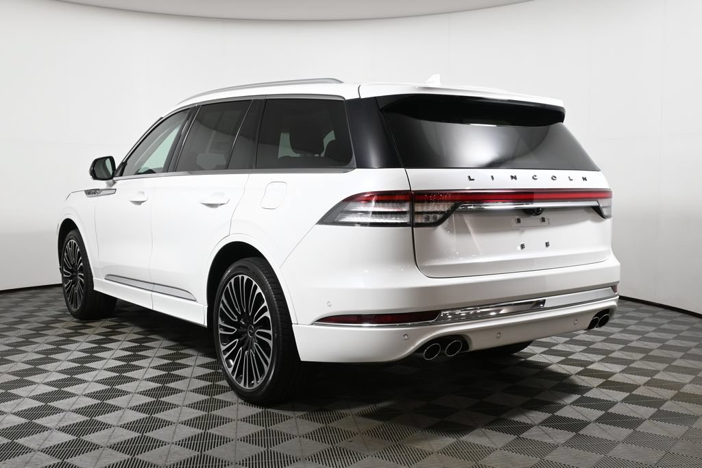 Used 2024 Lincoln Aviator Black Label AWD/4WD image 5