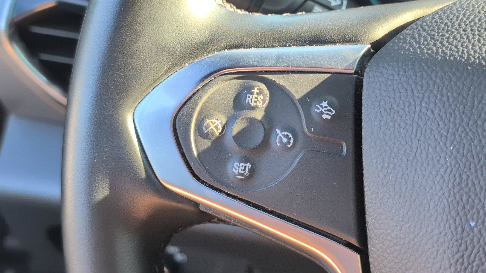 Used 2023 Chevrolet Traverse LT FWD image 30