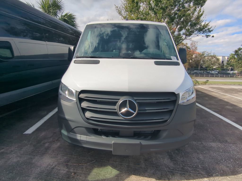 Used 2025 Mercedes-Benz Sprinter 2500 image 18