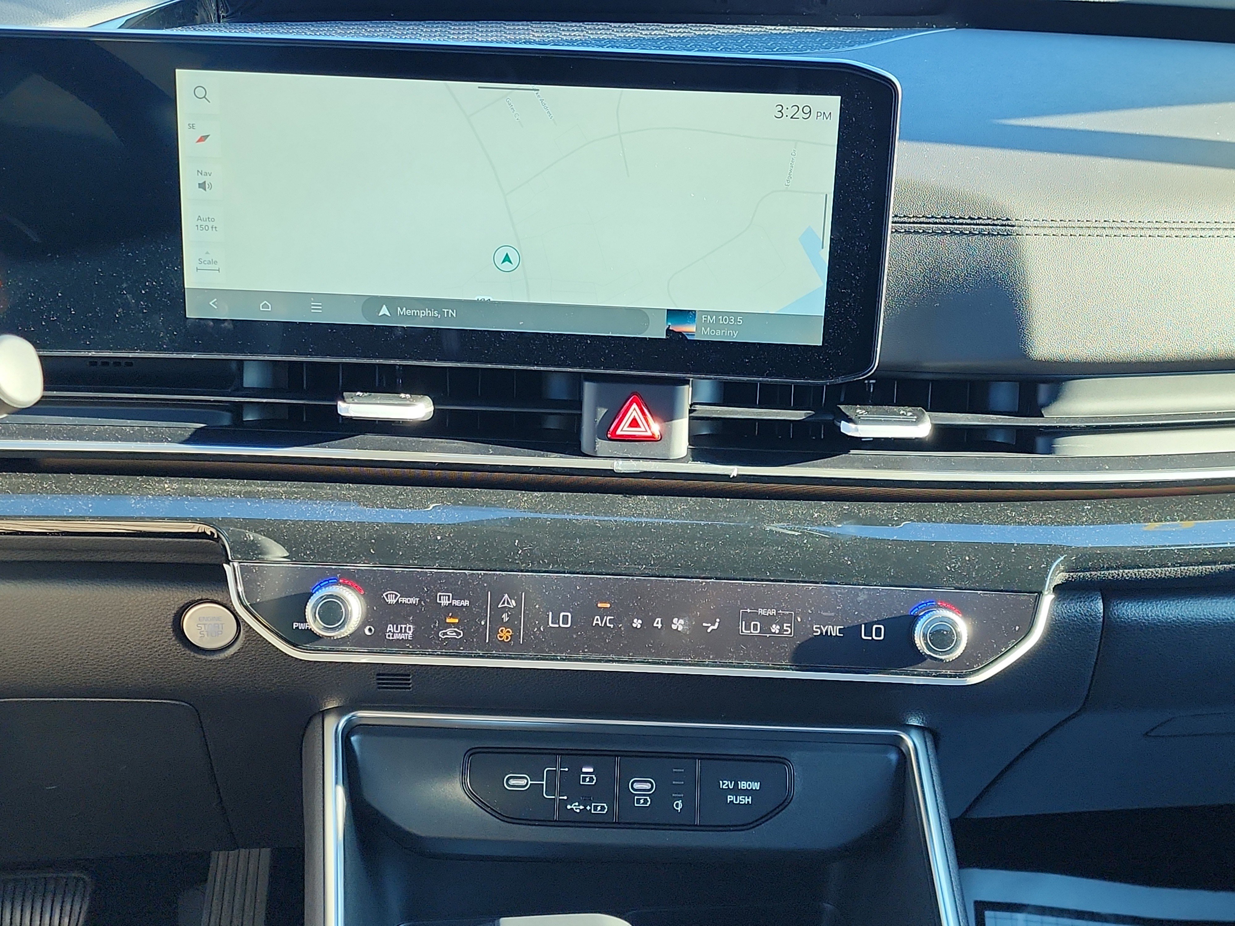 New 2025 Kia Carnival SX Prestige image 17