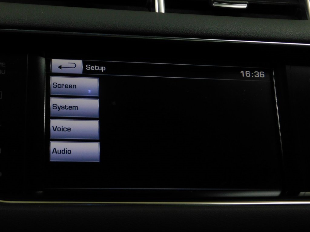 Used 2014 Land Rover Range Rover Sport HSE image 61