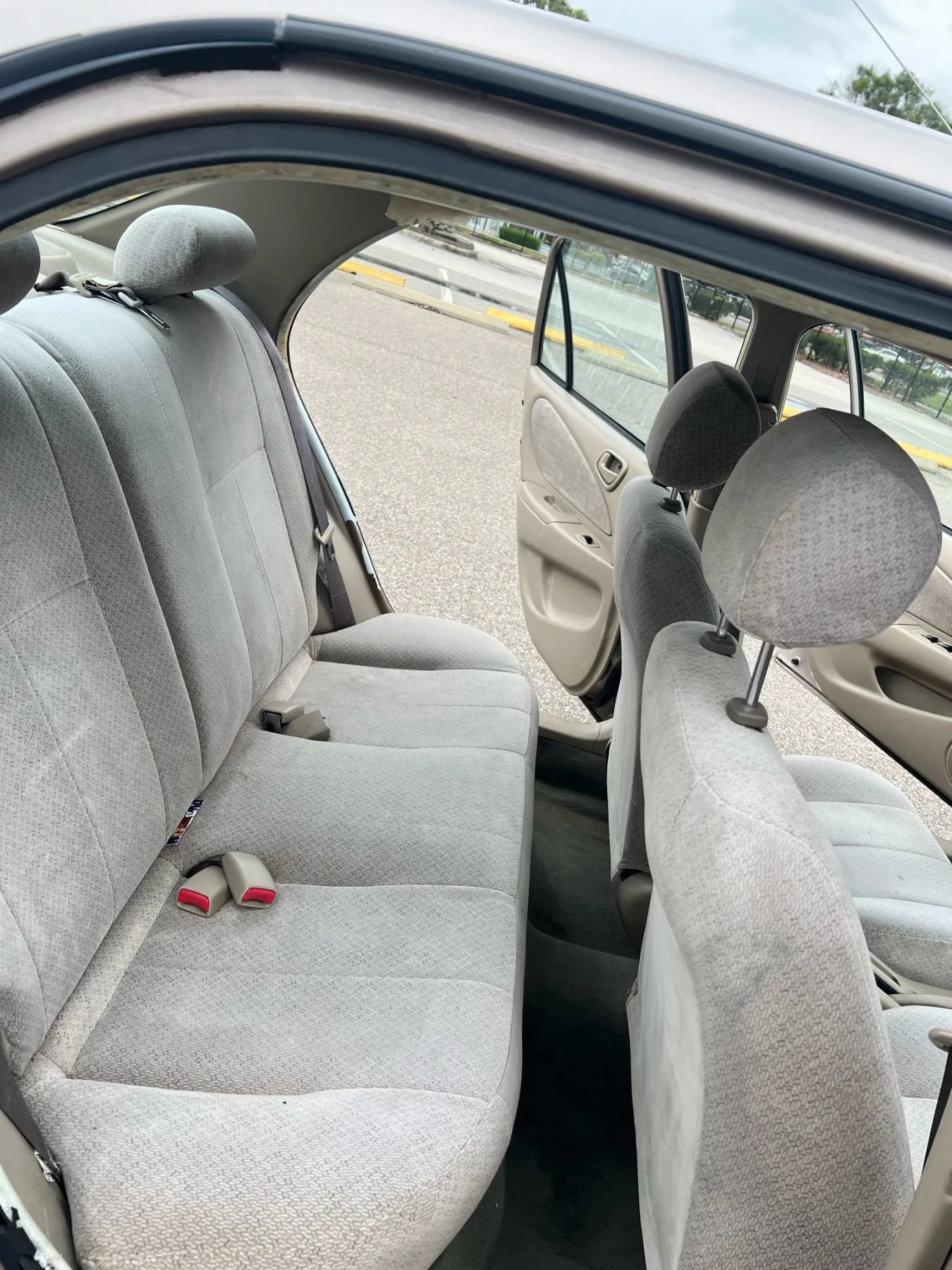Used 1998 Toyota Corolla CE FWD image 21