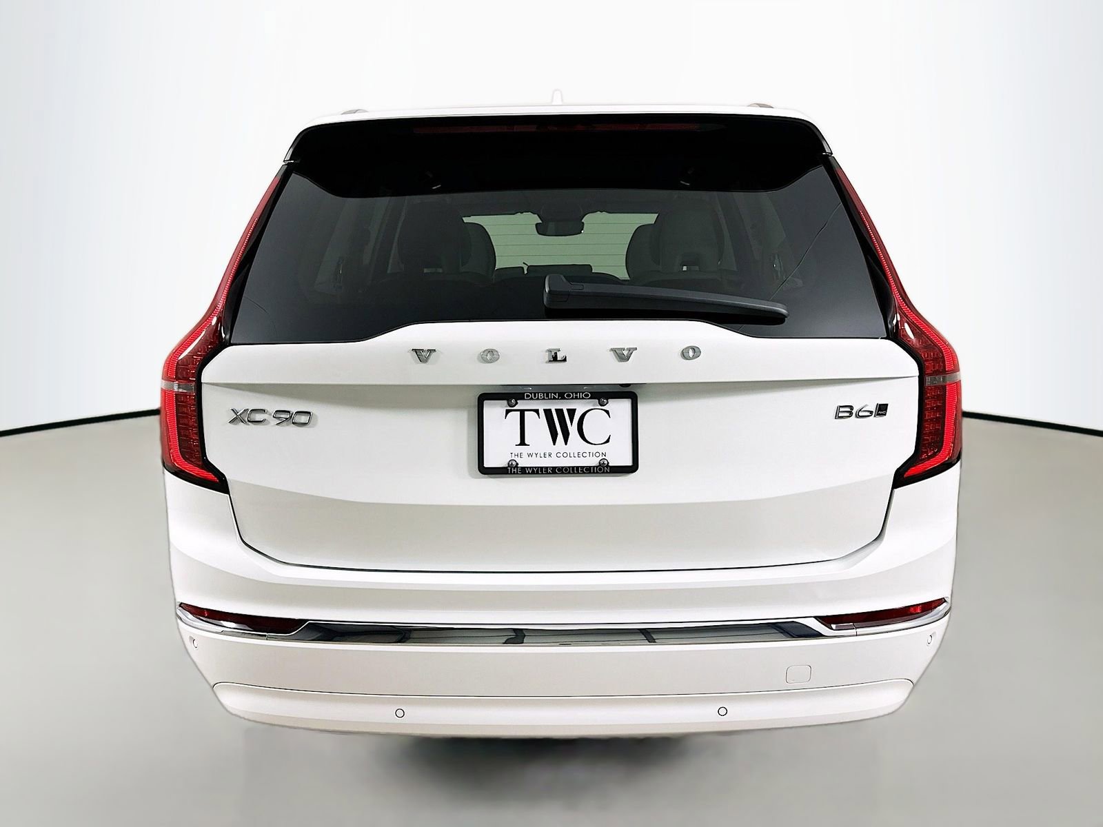New 2026 Volvo XC90 B6 Ultra w/ Protection Package AWD/4WD image 6