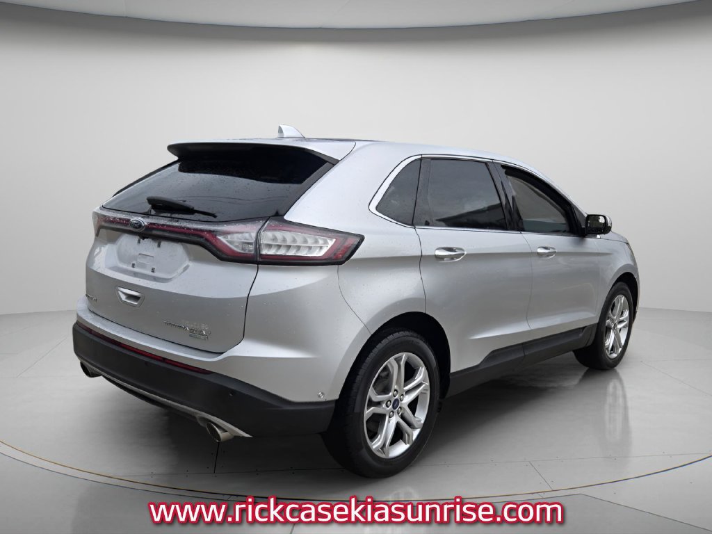 Used 2016 Ford Edge Titanium w/ Equipment Group 302A FWD image 7