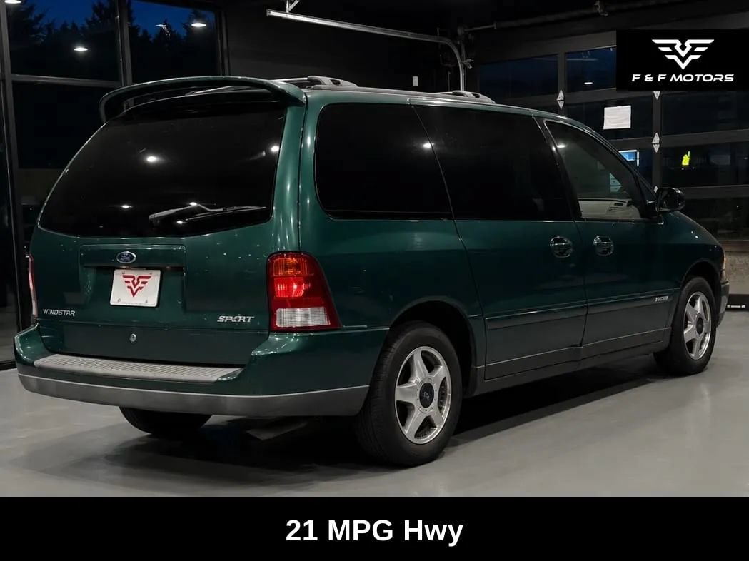 Used 2002 Ford Windstar SE Sport FWD image 3