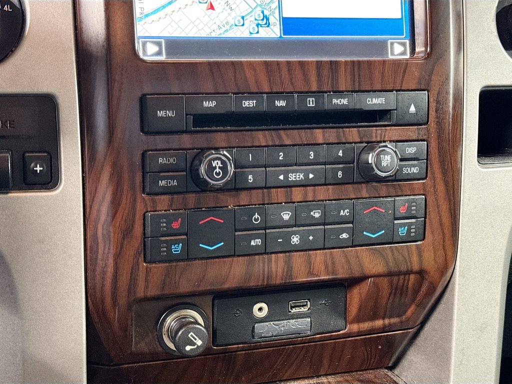 Used 2012 Ford F150 Lariat w/ Lariat Chrome Pkg image 20