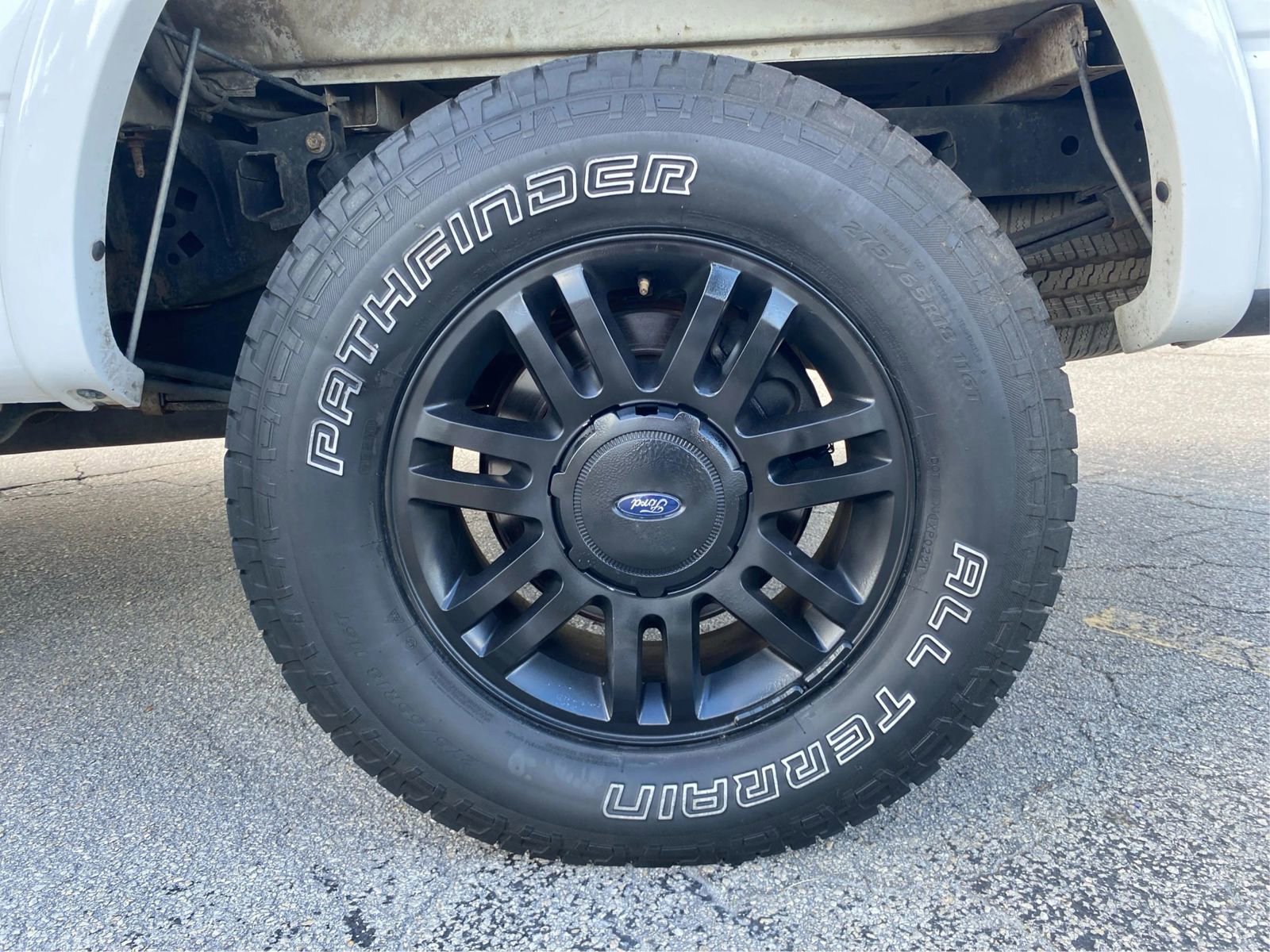 Used 2014 Ford F150 Lariat w/ Equipment Group 501A Mid image 12