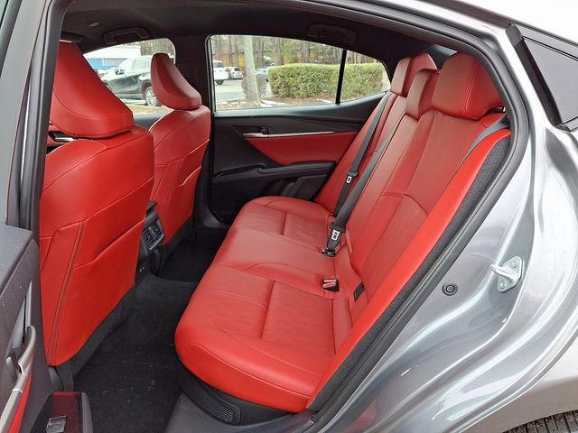 Used 2025 Toyota Camry XSE image 13