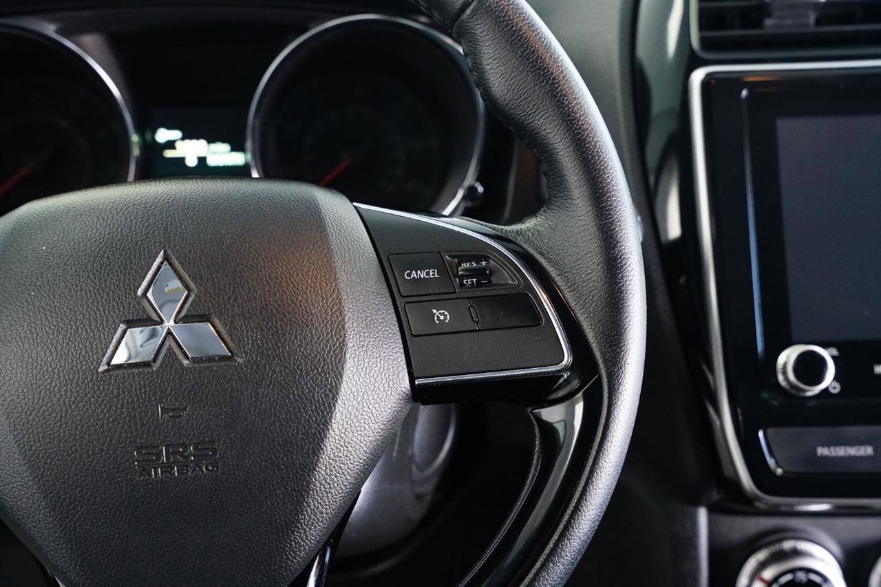 Used 2024 Mitsubishi Outlander Sport SE AWD/4WD image 20