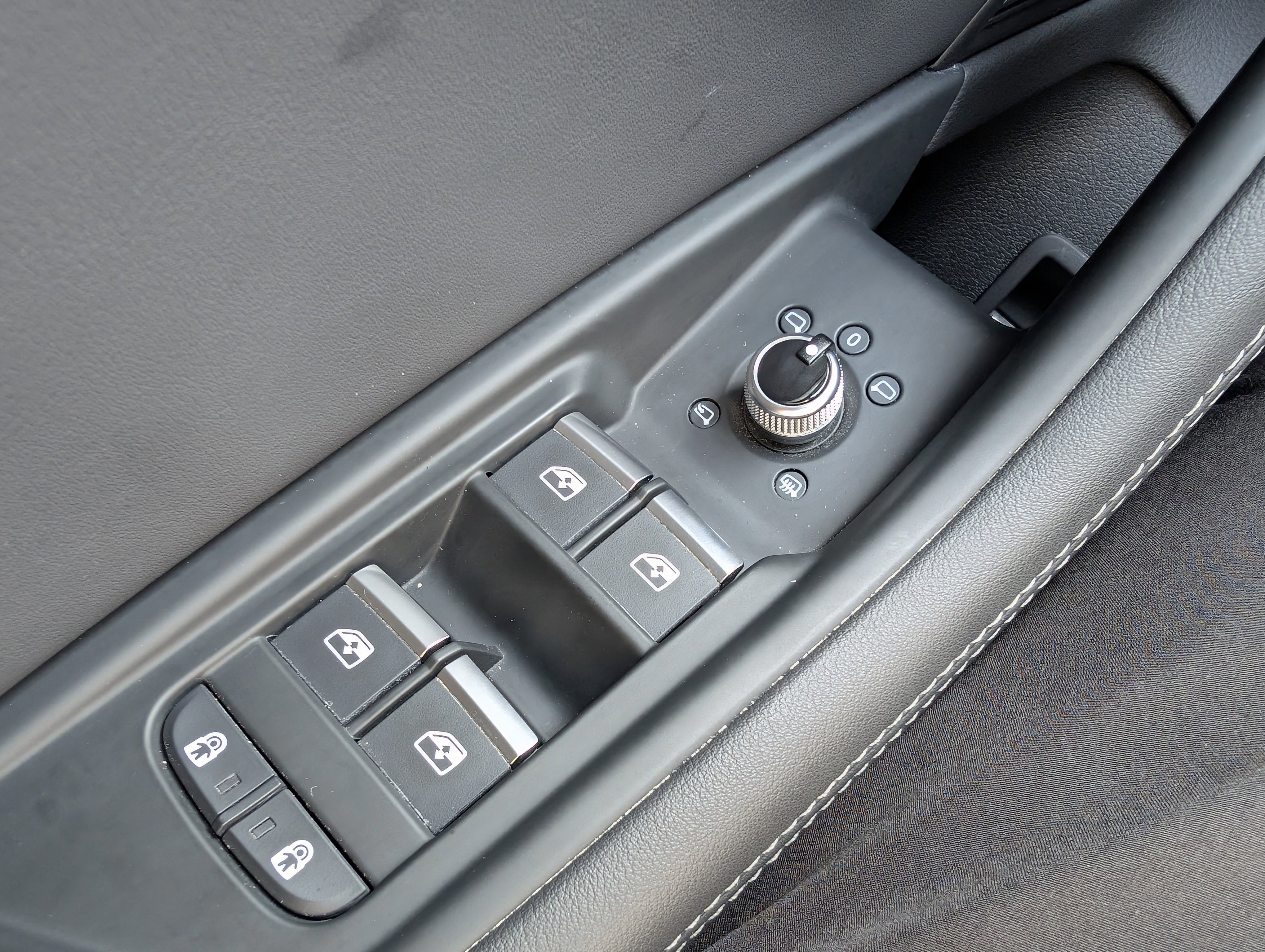 Used 2024 Audi A4 2.0T Premium Plus image 47