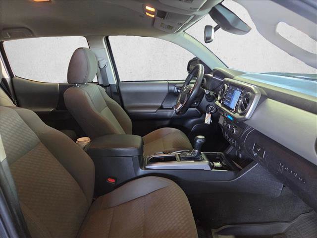 Used 2022 Toyota Tacoma SR5 RWD image 18