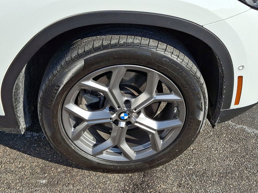 Used 2023 BMW X3 xDrive30i w/ Premium Package image 8