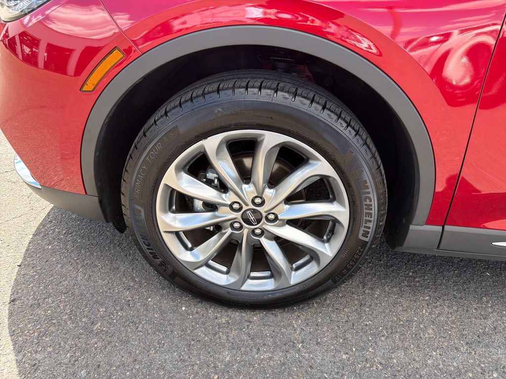 Certified 2022 Lincoln Corsair AWD w/ Premium Package image 29