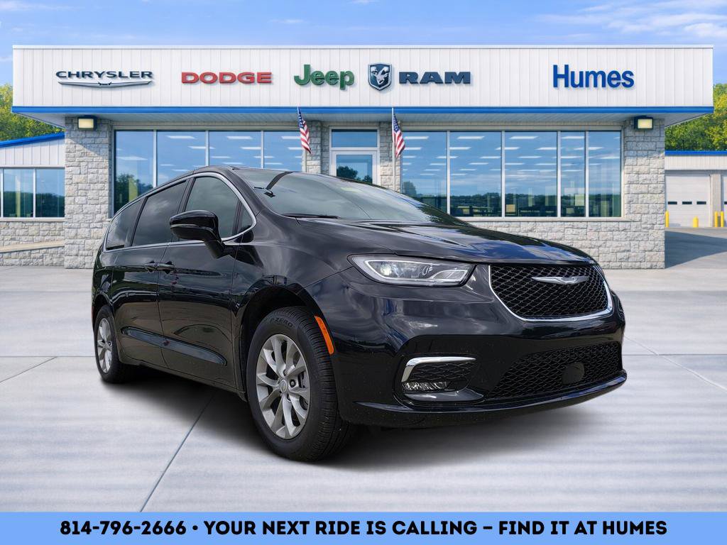New 2026 Chrysler Pacifica Select AWD/4WD image 1