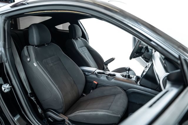 Used 2021 Ford Mustang GT w/ Black Accent Package RWD image 17