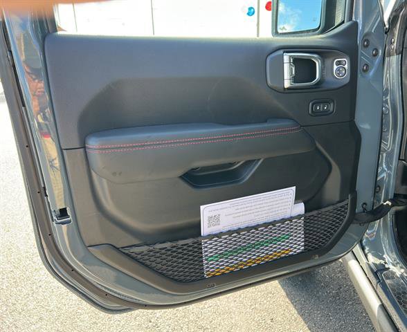 New 2025 Jeep Wrangler Unlimited Rubicon image 20