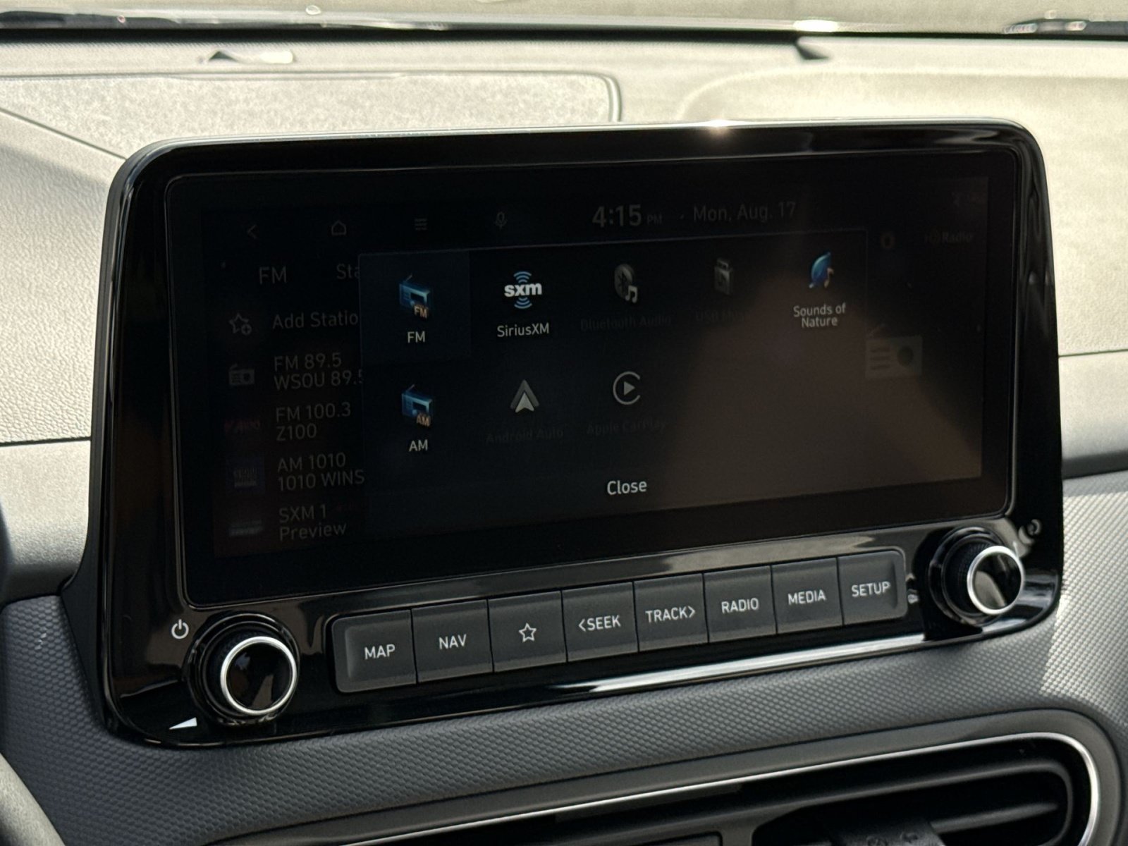 Certified 2023 Hyundai Kona SEL w/ Convenience Package AWD/4WD image 18