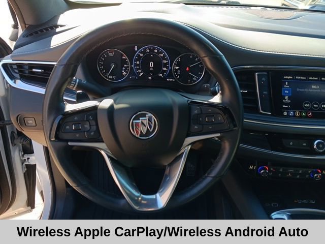Used 2024 Buick Enclave Premium image 11
