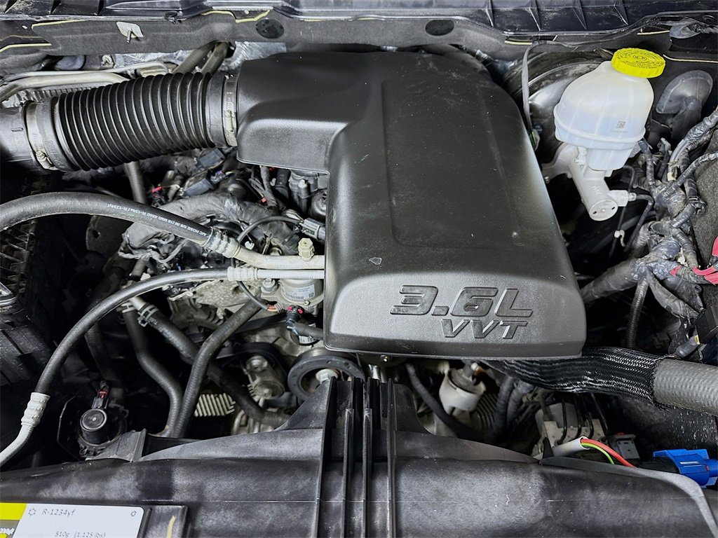 Used 2024 RAM 1500 Classic Warlock image 32