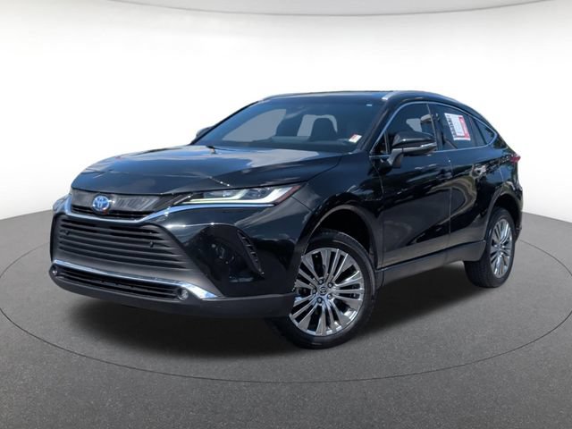 Used 2023 Toyota Venza XLE AWD/4WD video 1