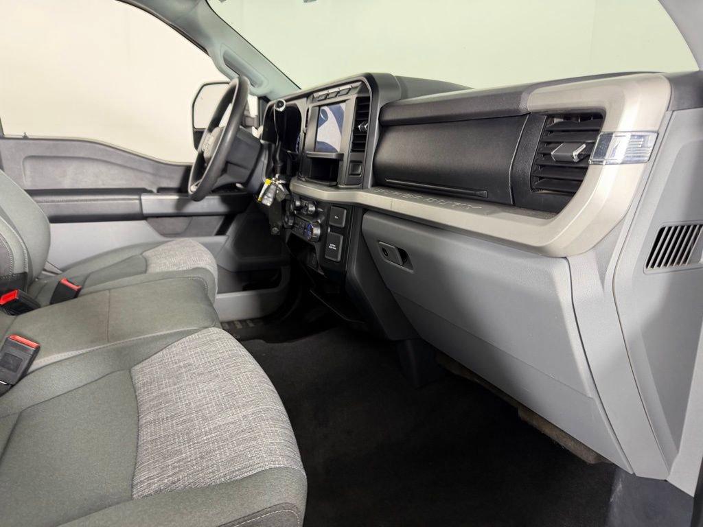 Used 2023 Ford F250 XLT w/ Snow Plow Prep Package image 29