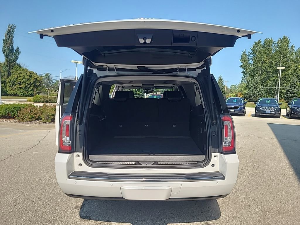 Used 2018 GMC Yukon XL Denali w/ Open Road Package image 22