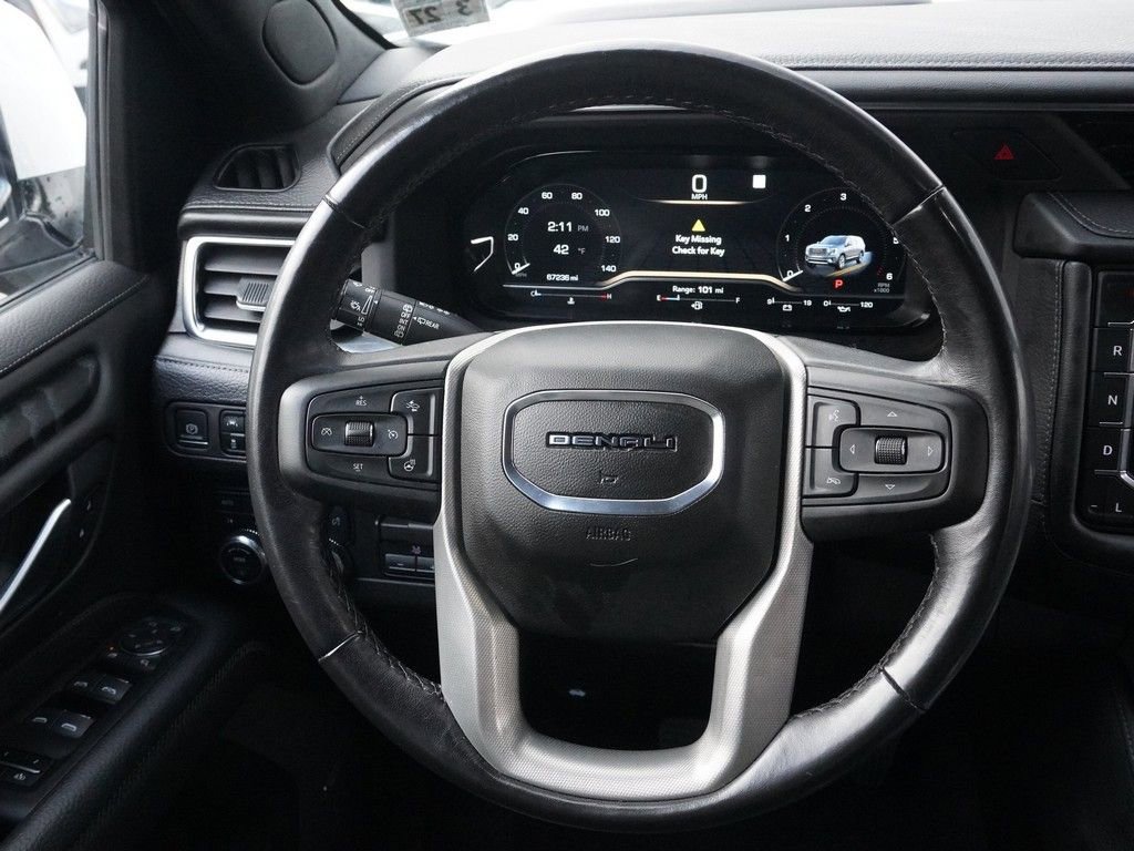 Used 2022 GMC Yukon XL Denali w/ Denali Premium Package image 45