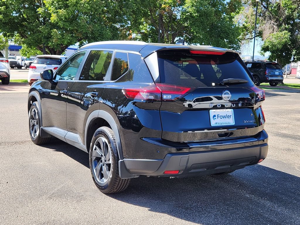 Used 2024 Nissan Rogue SV w/ SV Premium Package AWD/4WD image 7
