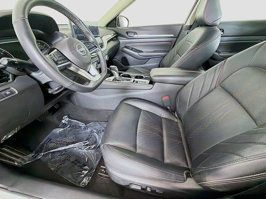Used 2023 Nissan Altima 2.5 SR w/ SR Premium Package AWD/4WD image 20