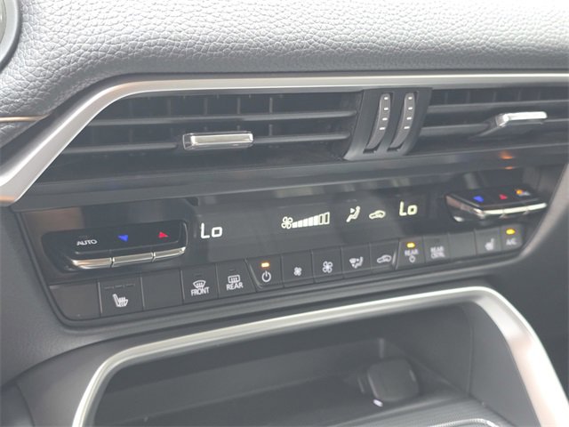 Used 2024 MAZDA CX-90 Plug-In Hybrid w/ Premium Pkg image 21