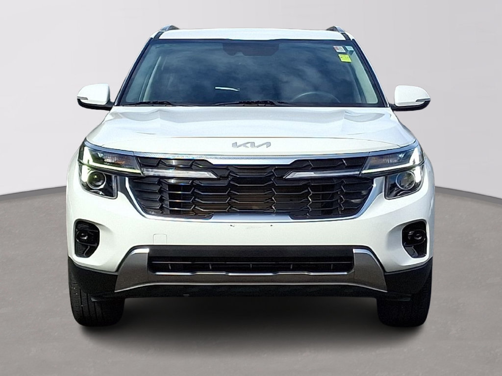 Certified 2024 Kia Seltos EX AWD/4WD image 2