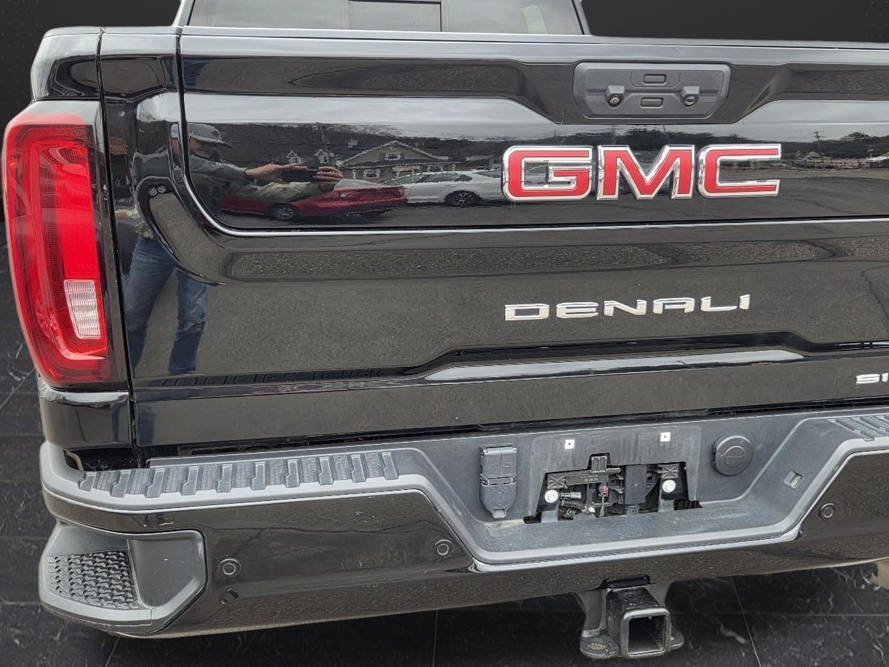 Used 2022 GMC Sierra 2500 Denali w/ Technology Package image 40