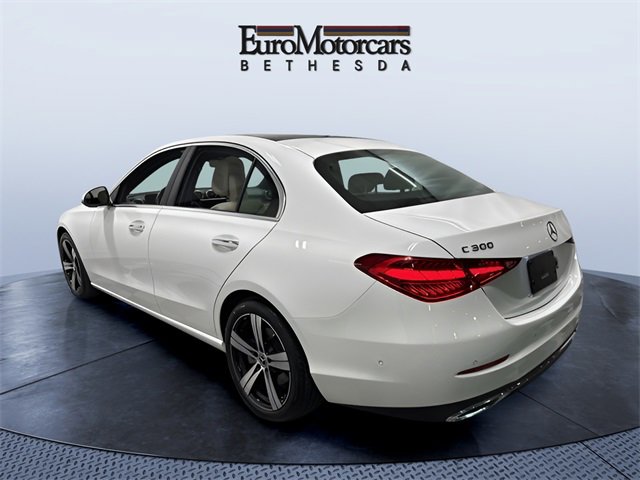 Used 2025 Mercedes-Benz C 300 4MATIC Sedan image 3