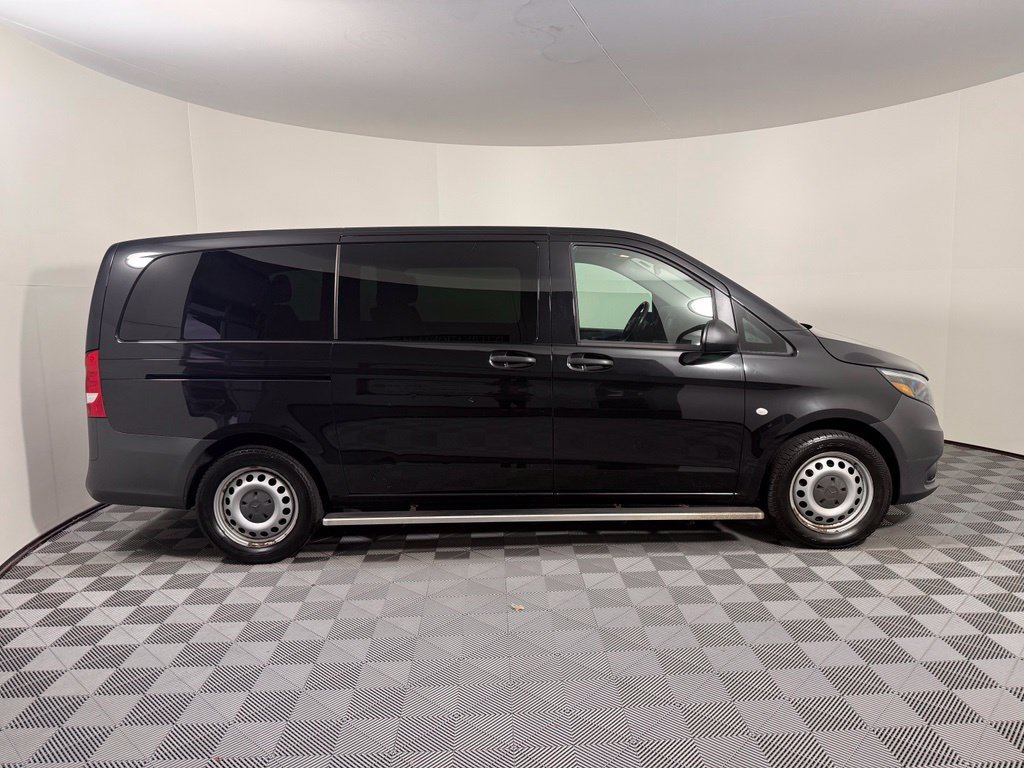 Used 2018 Mercedes-Benz Metris Passenger image 8