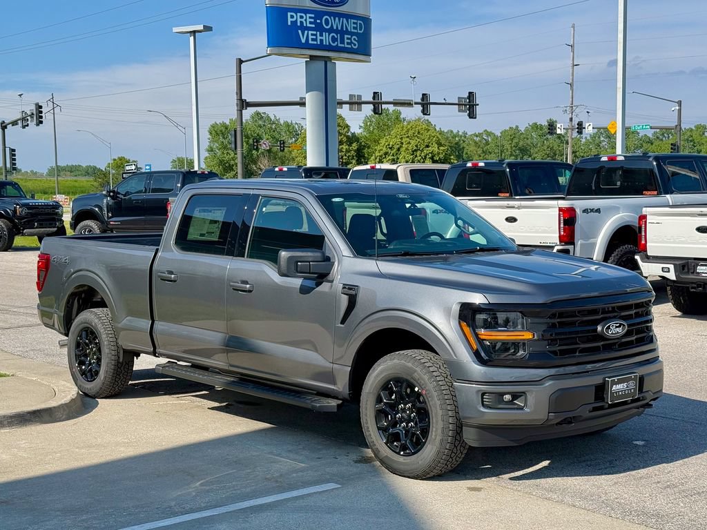 New 2026 Ford F150 XLT w/ XLT Black Appearance Package AWD/4WD image 7