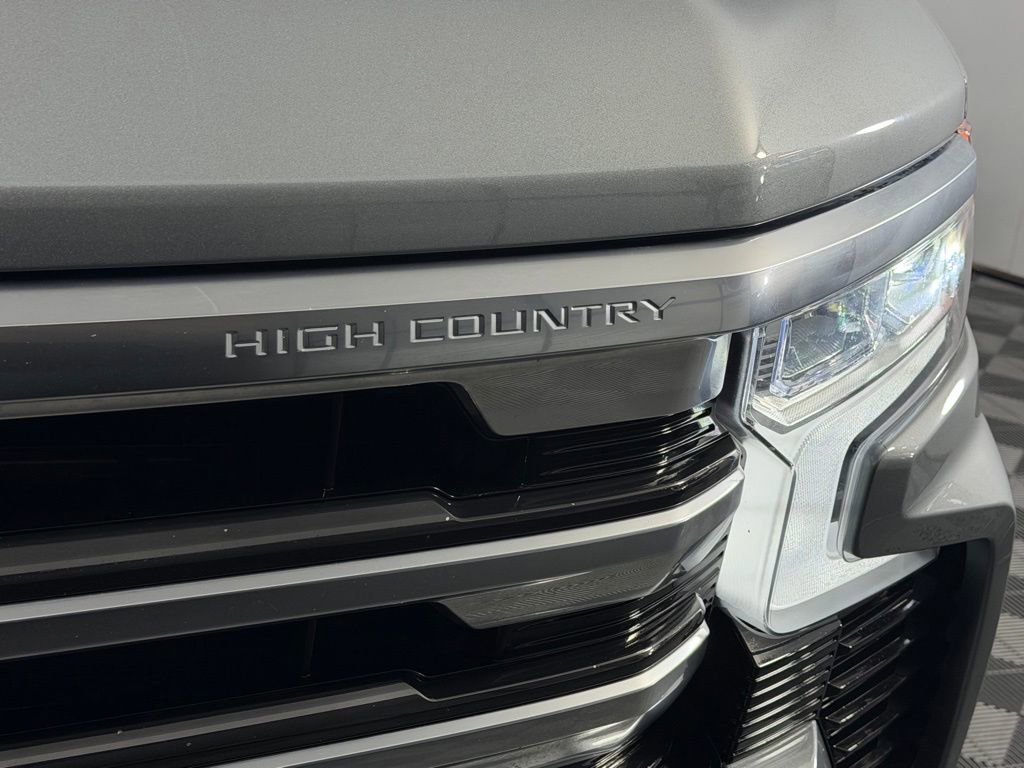 Used 2024 Chevrolet Silverado 1500 High Country w/ High Country Premium Package image 11