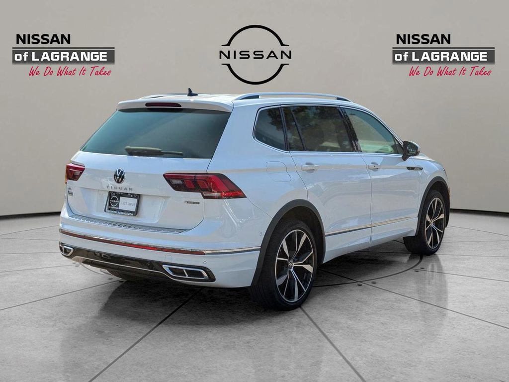 Used 2022 Volkswagen Tiguan SEL R-Line image 5